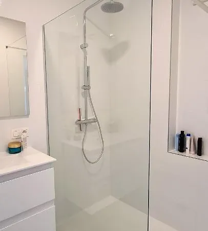 King 44 Daire Oostende